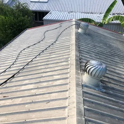 Ceiling Cavity & Gutter Cleaning before example 1